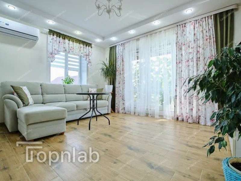 коттедж на Восточной улице село Великий Враг