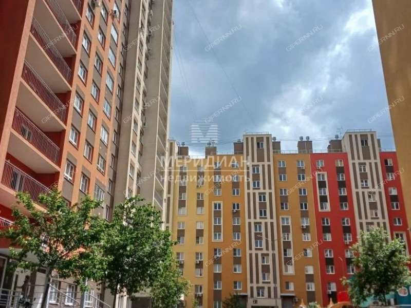 однокомнатная квартира на улице Романтиков дом 6