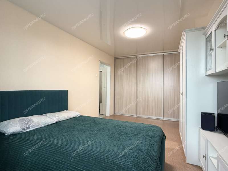 однокомнатная квартира на улице Политбойцов дом 12