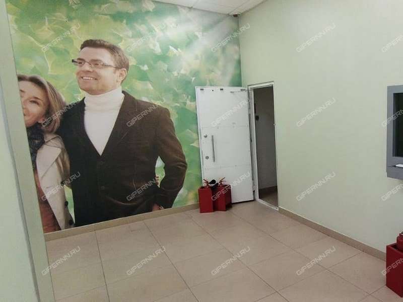 помещение под торговую площадь на Октября пр-кт д.25