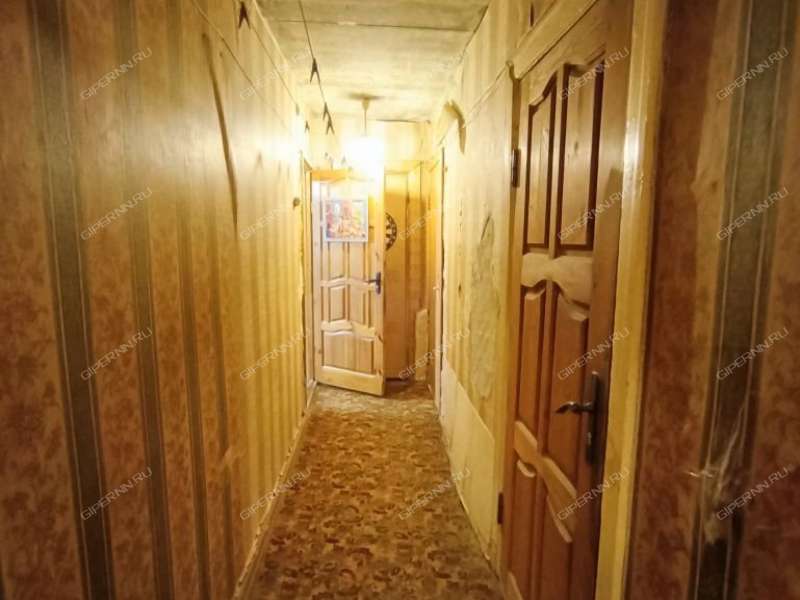 комната в доме 9 на Знаменской улице