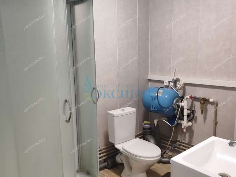 дом на  посёлок Ждановский