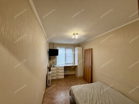 1-komnatnaya-ul-sergeya-akimova-d-3 фото