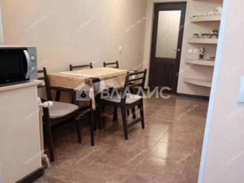 4-komnatnaya-ul-rodionova-d-167-k1 фото