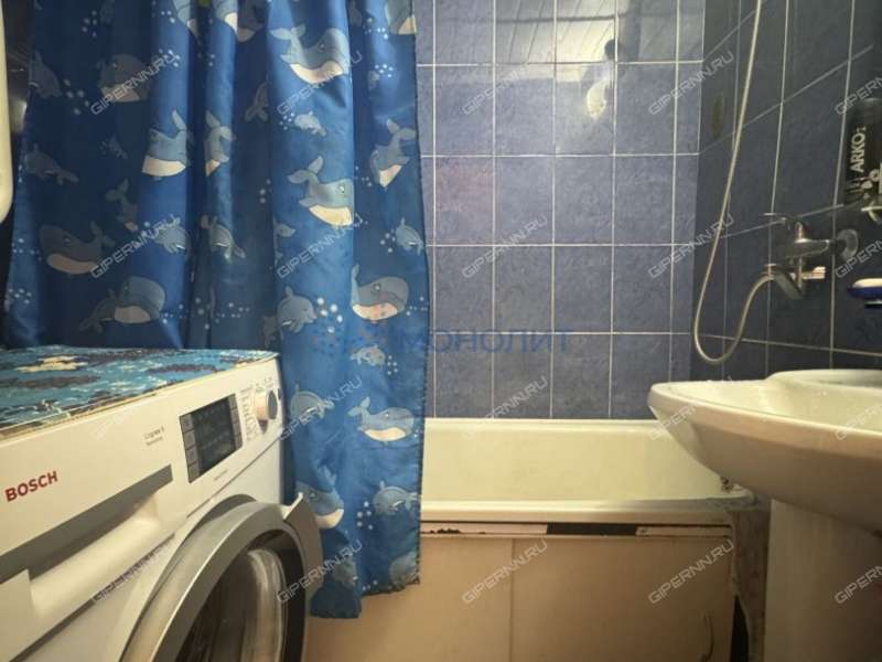 двухкомнатная квартира на улице Панфиловцев дом 5