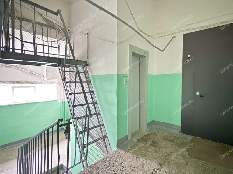 однокомнатная квартира на улице Политбойцов дом 12