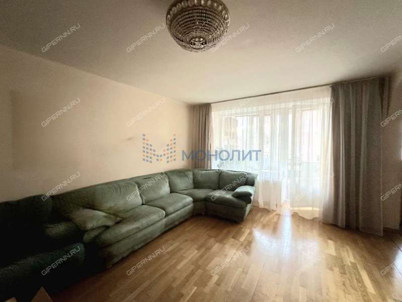 четырёхкомнатная квартира на улице Воровского дом 13/57а