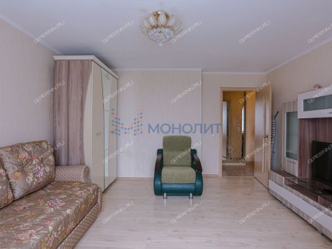 1-komnatnaya-ul-vyatskaya-d-7 фото