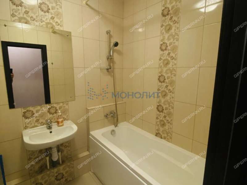 однокомнатная квартира на улице Июльских Дней дом 1 к2