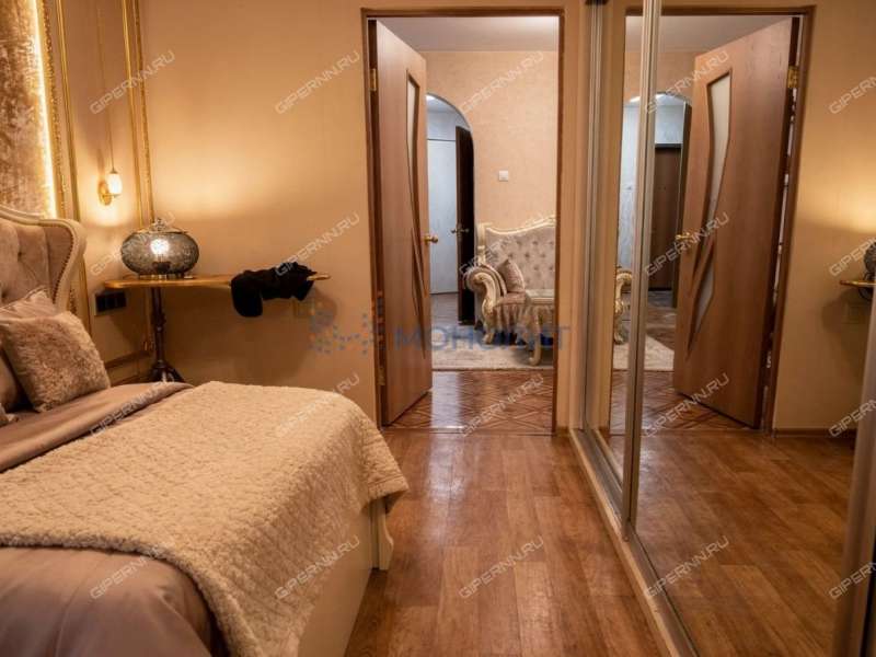 трёхкомнатная квартира на улице Школьная дом 22 Ждановский сп