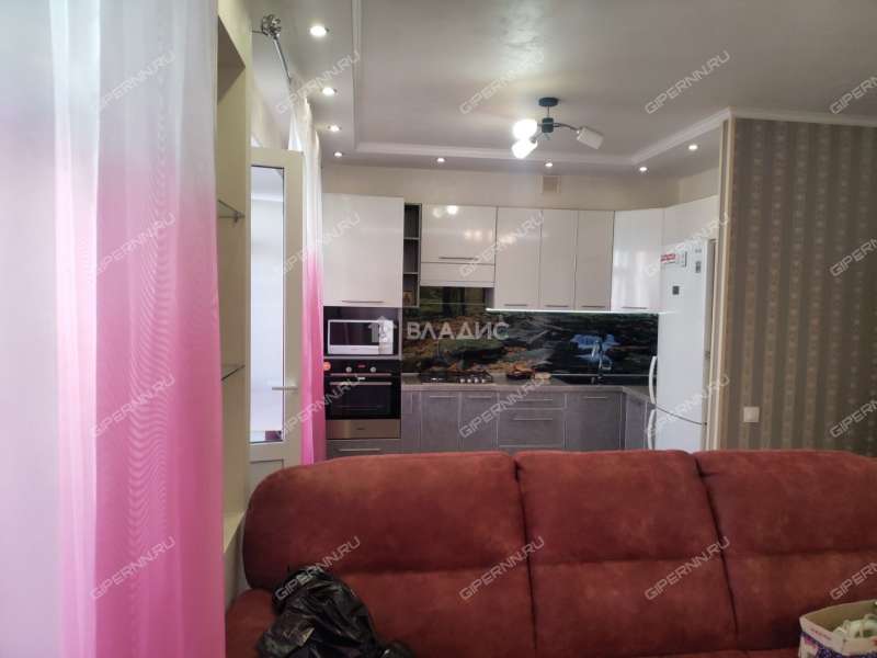 квартира-студия на Деловой улице дом 20