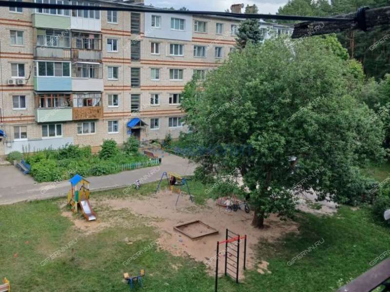 трёхкомнатная квартира на - дом 23 Буревестник сп