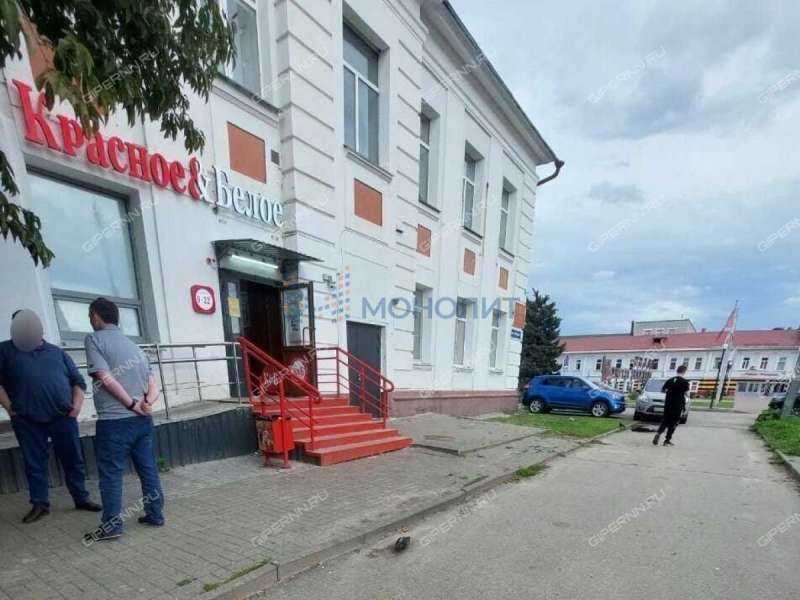 помещение под офис, торговую площадь на улице Свободы