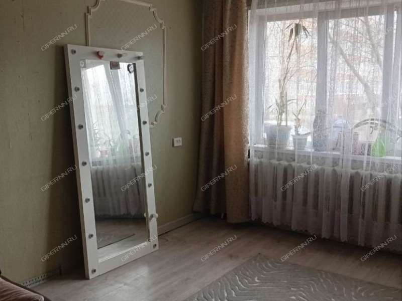 трёхкомнатная квартира на Комсомольской улице дом 6