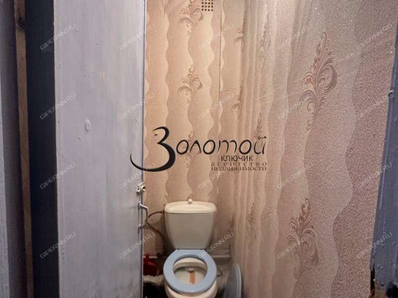 комната в доме 15 в Рулевом переулке