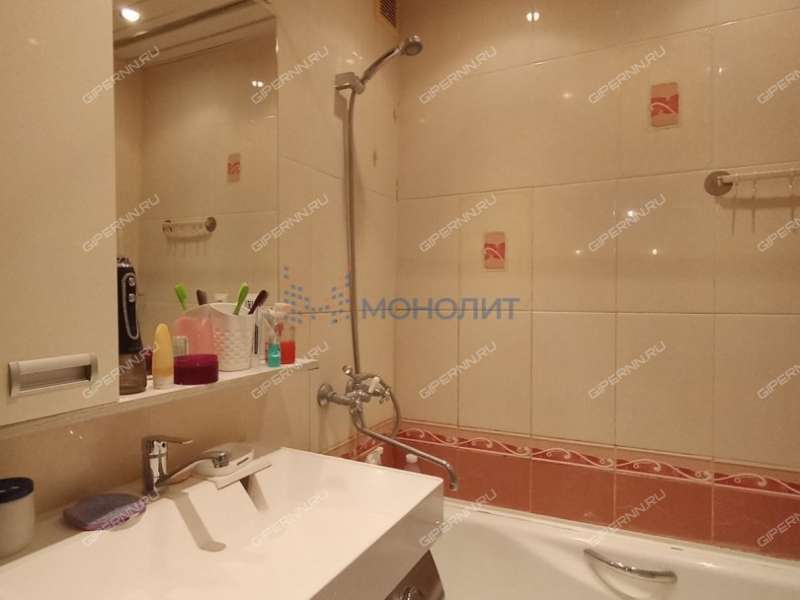 трёхкомнатная квартира на улице Маршала Жукова дом 4