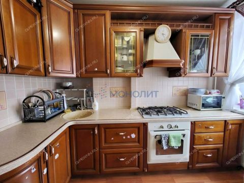 2-komnatnaya-ul-sergeya-akimova-d-2 фото