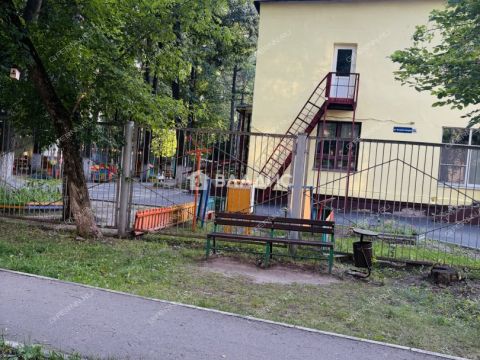 2-komnatnaya-ul-kosmonavta-komarova-d-13 фото
