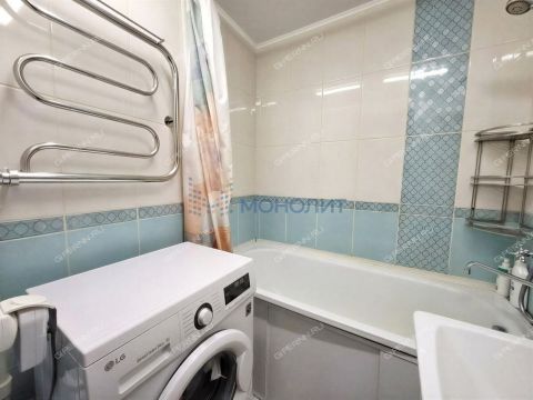 2-komnatnaya-ul-sergeya-akimova-d-2 фото