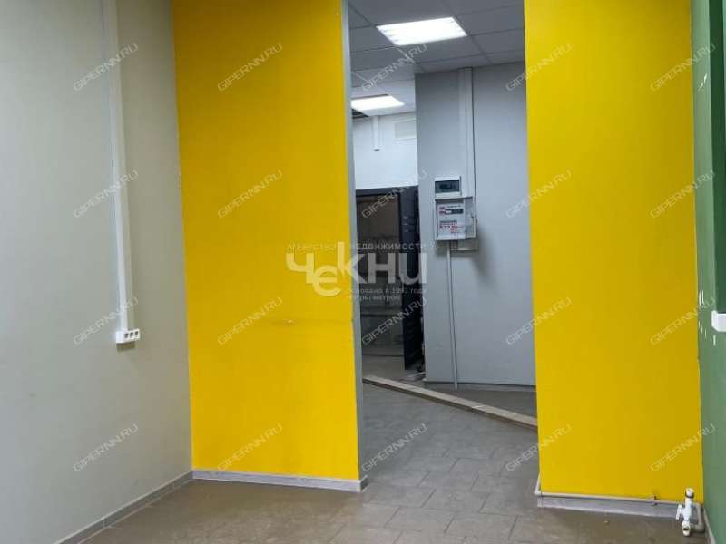 помещение под помещение свободного назначения на улице Композитора Касьянова