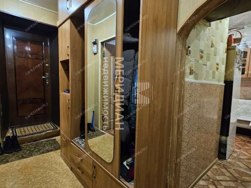 трёхкомнатная квартира на Октябрьской улице дом 11 город Бор