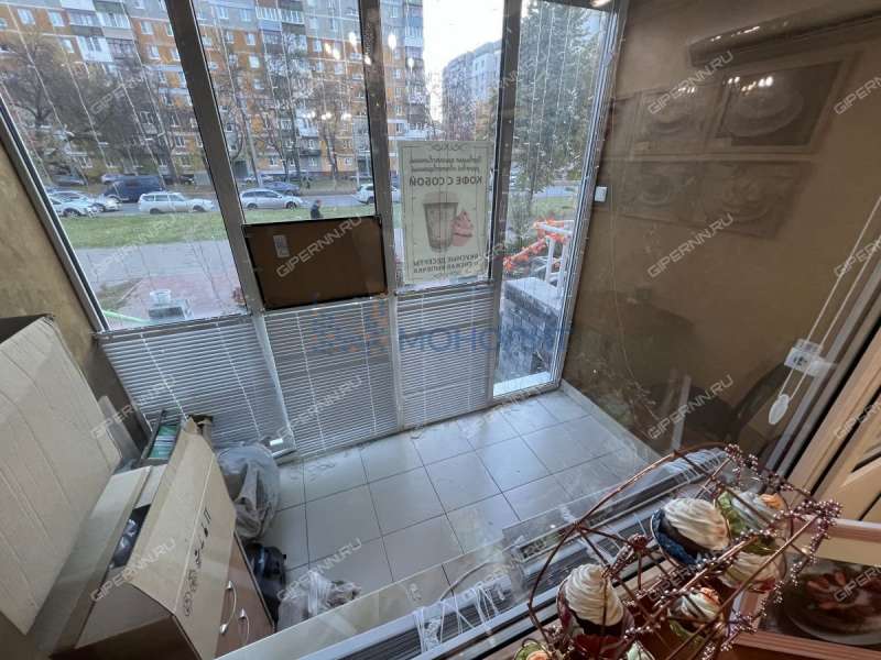 помещение под торговую площадь, недвижимость под общепит на Комсомольской улице