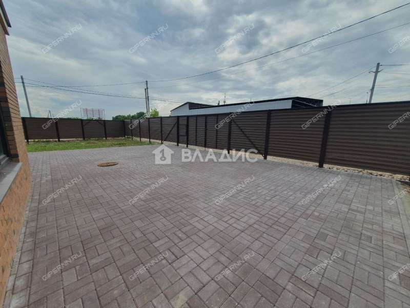 дом на улице Тенистая село Большая Ельня