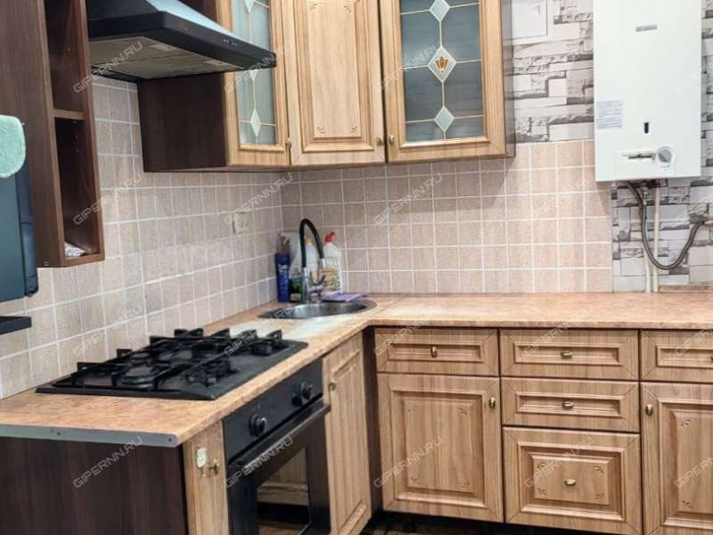 трёхкомнатная квартира на Школьной улице дом 22 посёлок Ждановский