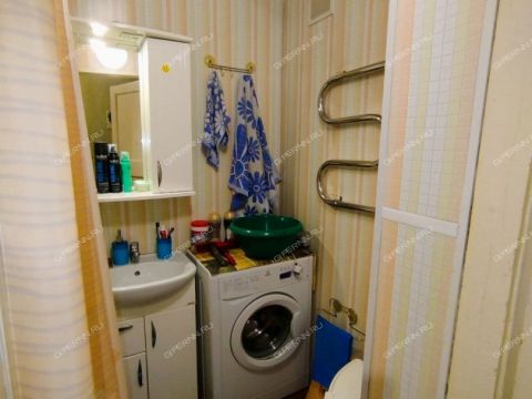 2-komnatnaya-ul-strazh-revolyucii-d-4 фото