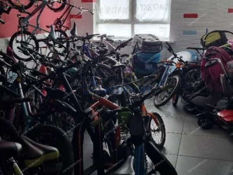 трёхкомнатная квартира на проспекте Гагарина дом 99 к1