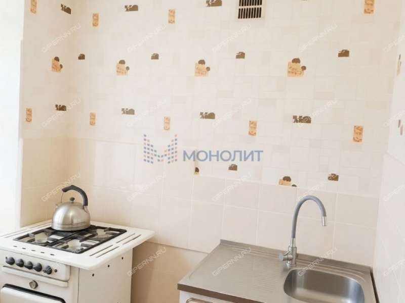 двухкомнатная квартира в 2-м микрорайоне дом 6 город Кстово