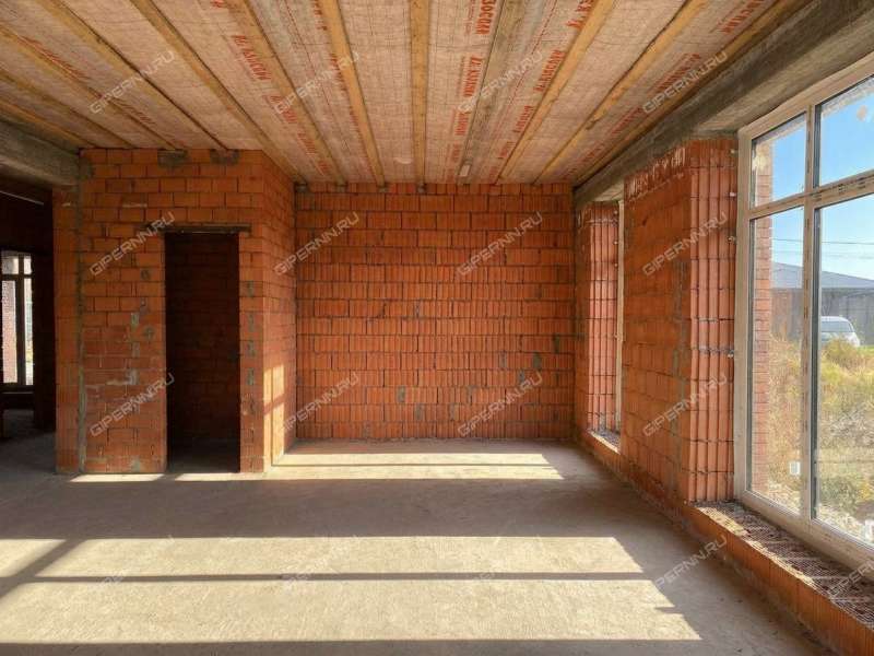 коттедж на улице Счастливая село Елховка