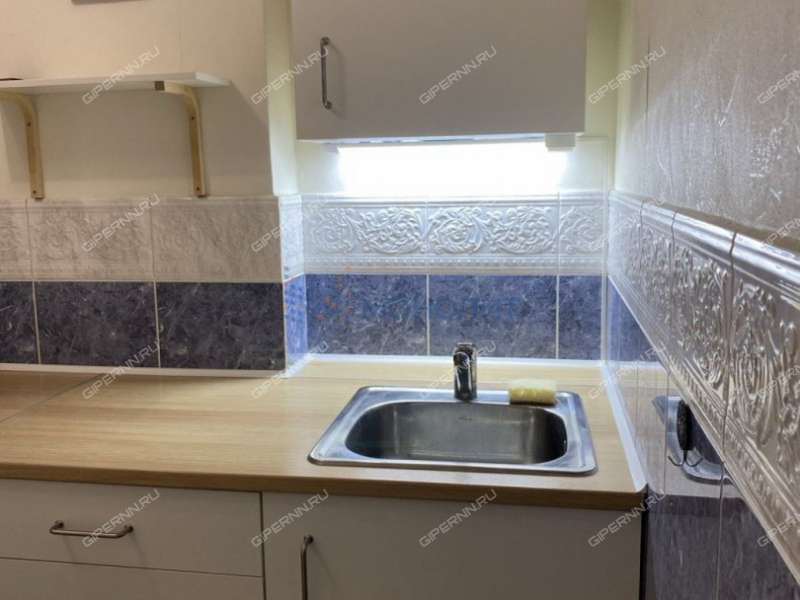 трёхкомнатная квартира на улице Тропинина дом 10