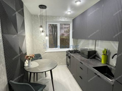 2-komnatnaya-ul-tropinina-d-3 фото