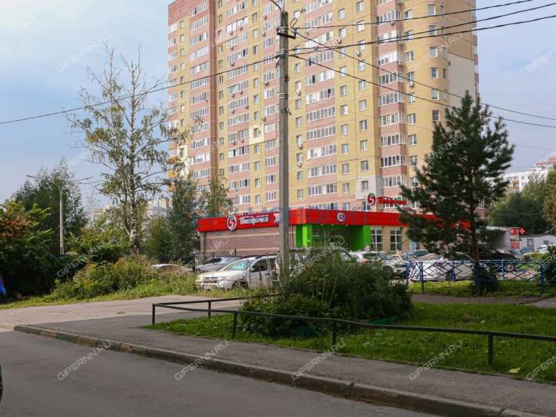 однокомнатная квартира на Вятской улице дом 7