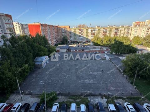 3-komnatnaya-ul-izhorskaya-d-34 фото