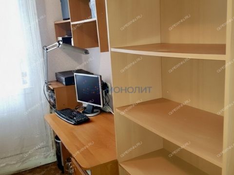 4-komnatnaya-ul-bogdanovicha-d-1-k2 фото