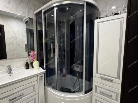 3-komnatnaya-mkr-shherbinki-1-y-d-13-k2 фото