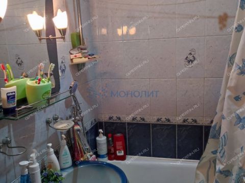 3-komnatnaya-ul-molitovskaya-d-2 фото