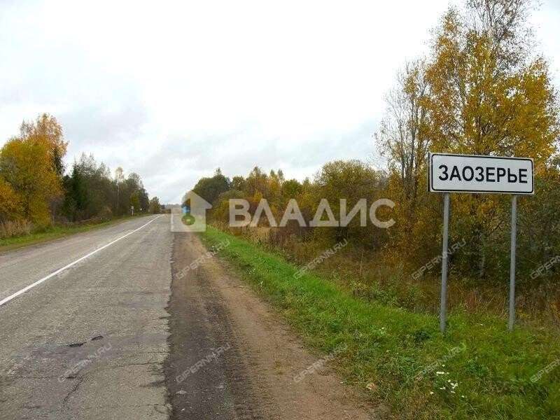земельный участок 32 сотки Радужная улица деревня Заозерье