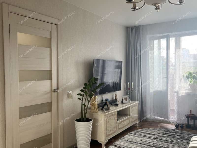 двухкомнатная квартира на улице Коминтерна дом 22