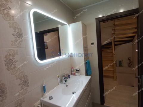 taunhaus-sl-verhnepecherskaya-d-421i фото