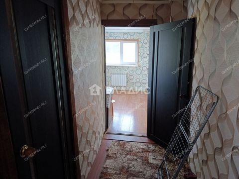 dom-derevnya-bolshie-kruty-koverninskiy-municipalnyy-okrug фото