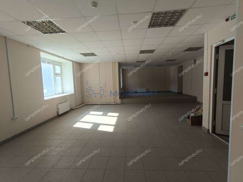 помещение под офис, торговую площадь на улице Невзоровых