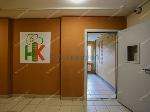 2-komnatnaya-ul-romantikov-d-7 фото