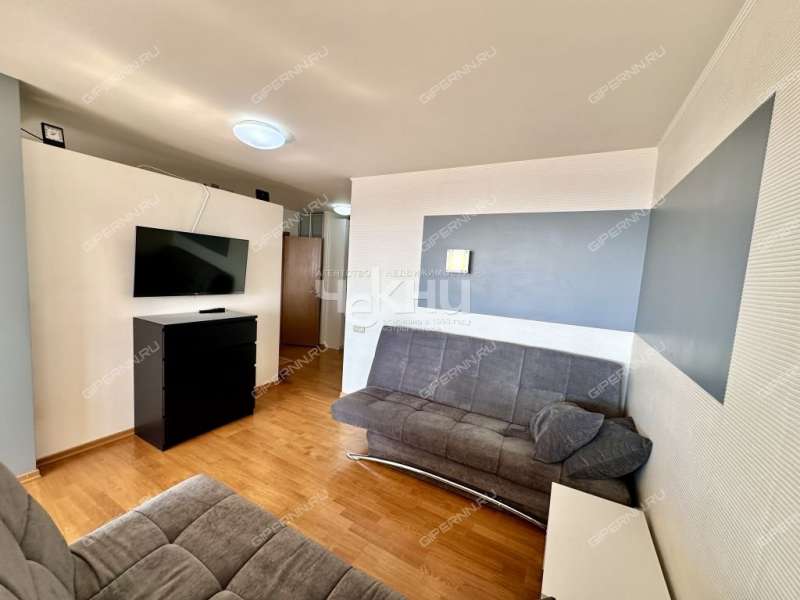 двухкомнатная квартира на улице Бринского дом 6