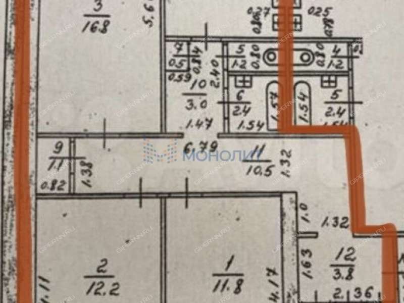 трёхкомнатная квартира на улице Коминтерна дом 16
