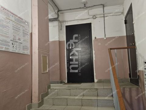 4-komnatnaya-ul-iyulskih-dney-d-9 фото