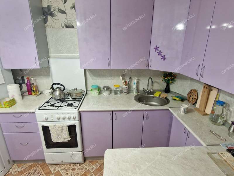 трёхкомнатная квартира на Парковой улице дом 7 город Кстово