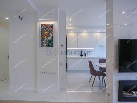 3-komnatnaya-ul-rodionova-d-192-k4 фото